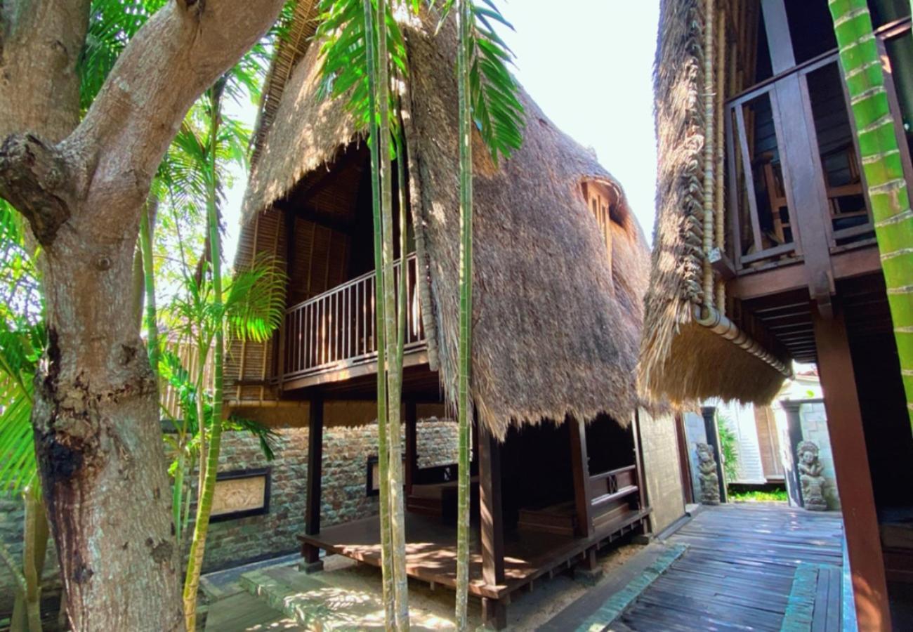The Nichos Bungalows And Villas Nusa Lembongan Exterior photo
