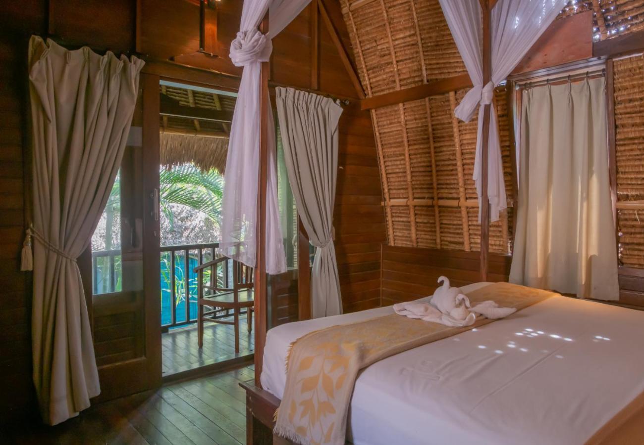 The Nichos Bungalows And Villas Nusa Lembongan Exterior photo