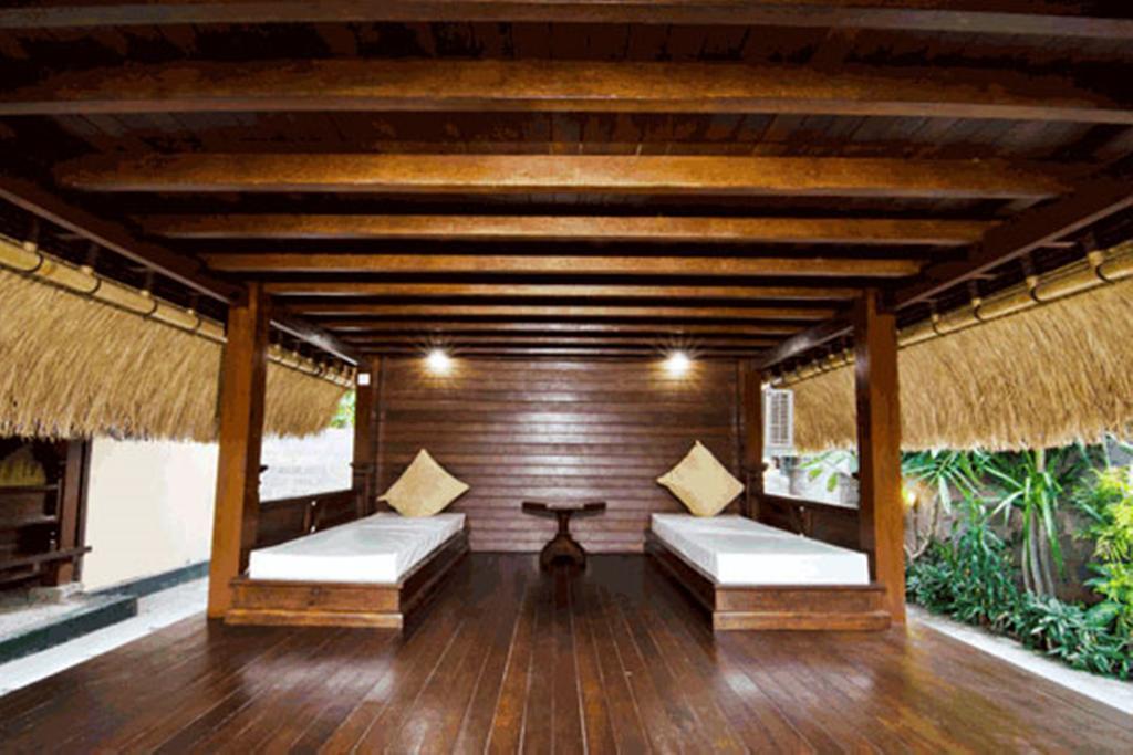 The Nichos Bungalows And Villas Nusa Lembongan Exterior photo