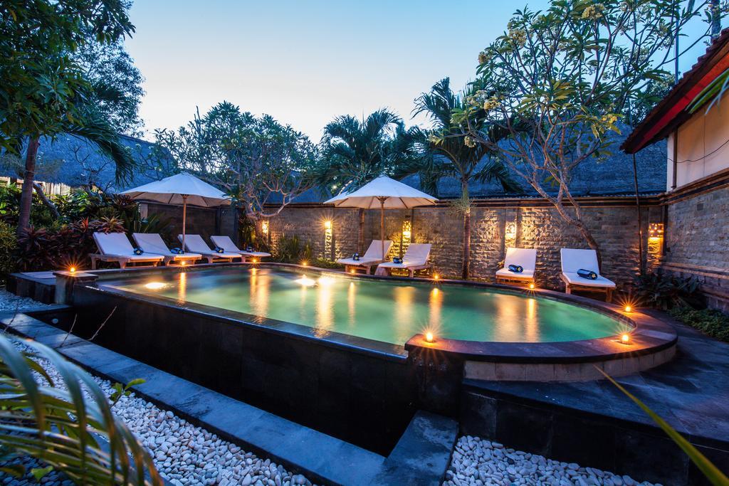 The Nichos Bungalows And Villas Nusa Lembongan Exterior photo