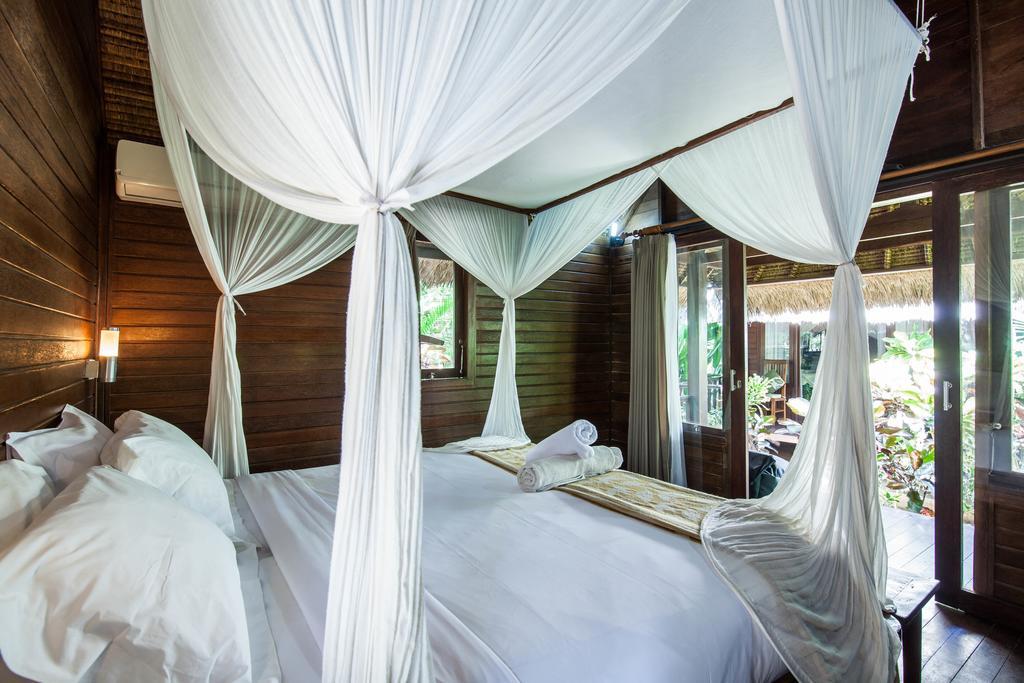 The Nichos Bungalows And Villas Nusa Lembongan Exterior photo